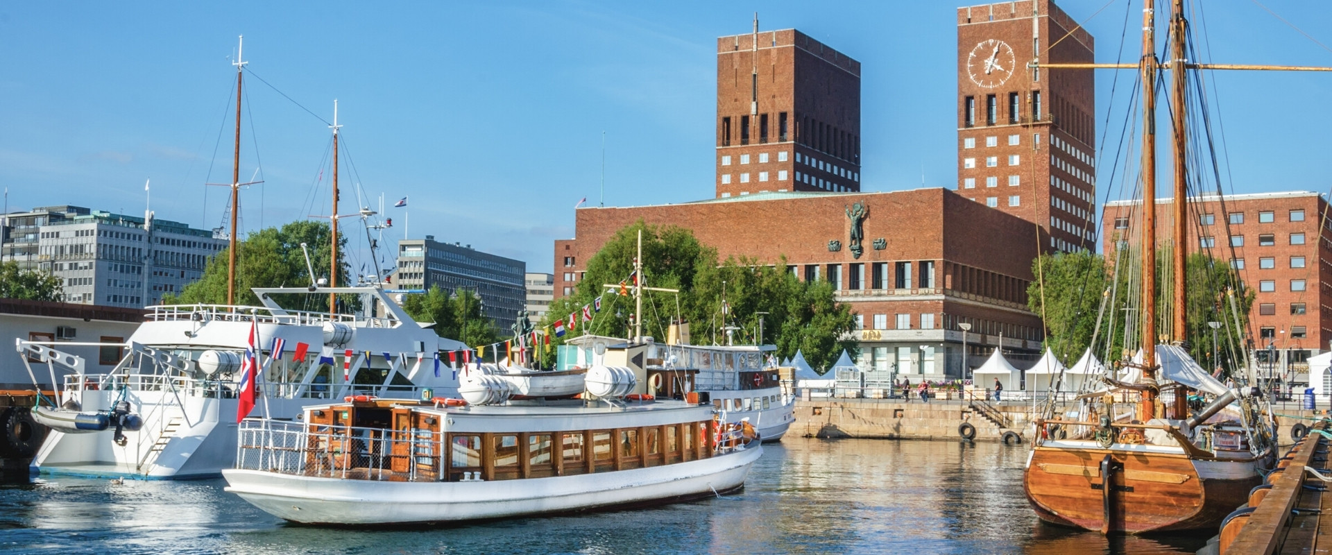 Utsikt mot Rådhuset i Oslo